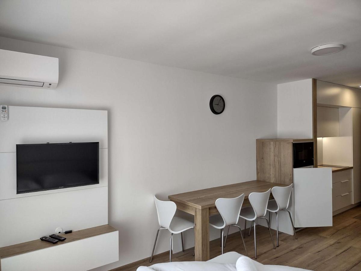 Apartman Kyjev Podhájska Exterior foto